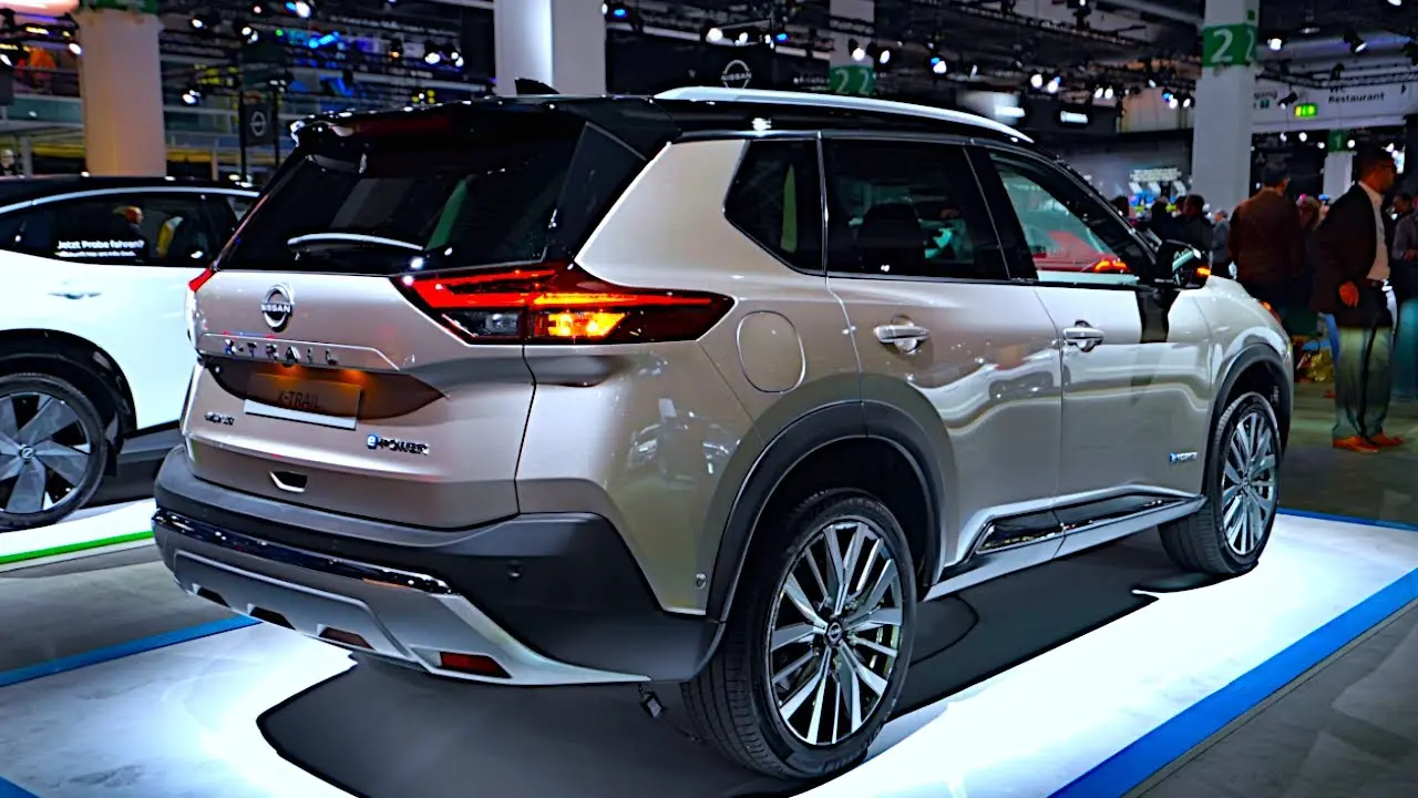 Nissan X-Trail launched in India – 7-seater SUV at ₹ 49.92 lakh, 8-inch screen and 5-star safety!