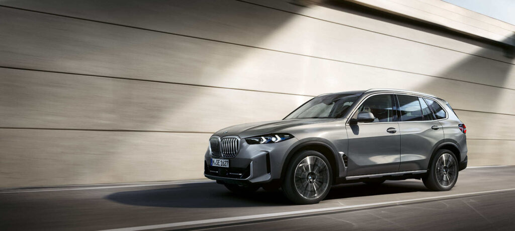 BMW X5 Full Details In Hindi