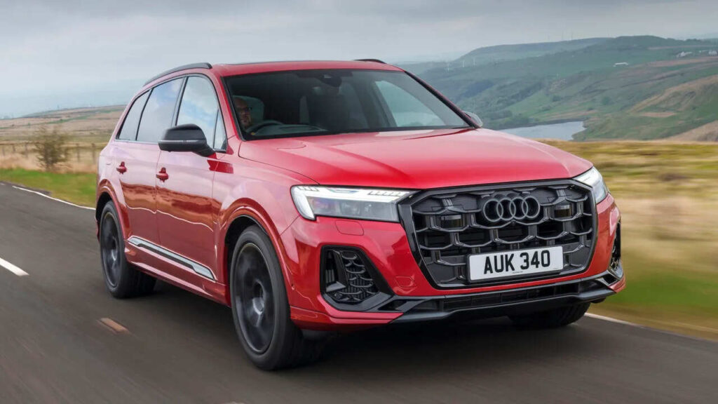Audi Q7: The perfect combo of stunning style, power and space in a luxury SUV