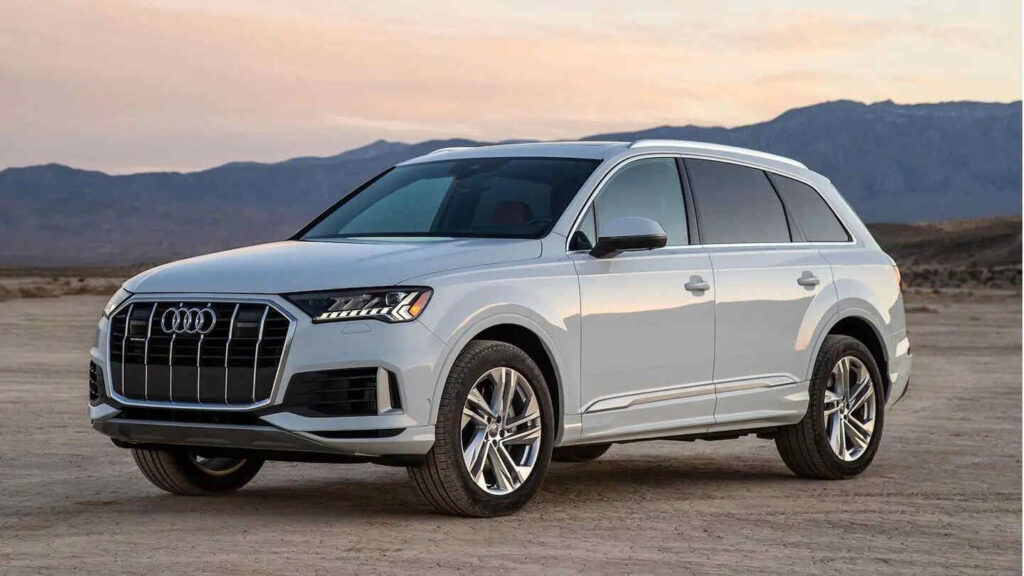 Audi Q7: The perfect combo of stunning style, power and space in a luxury SUV