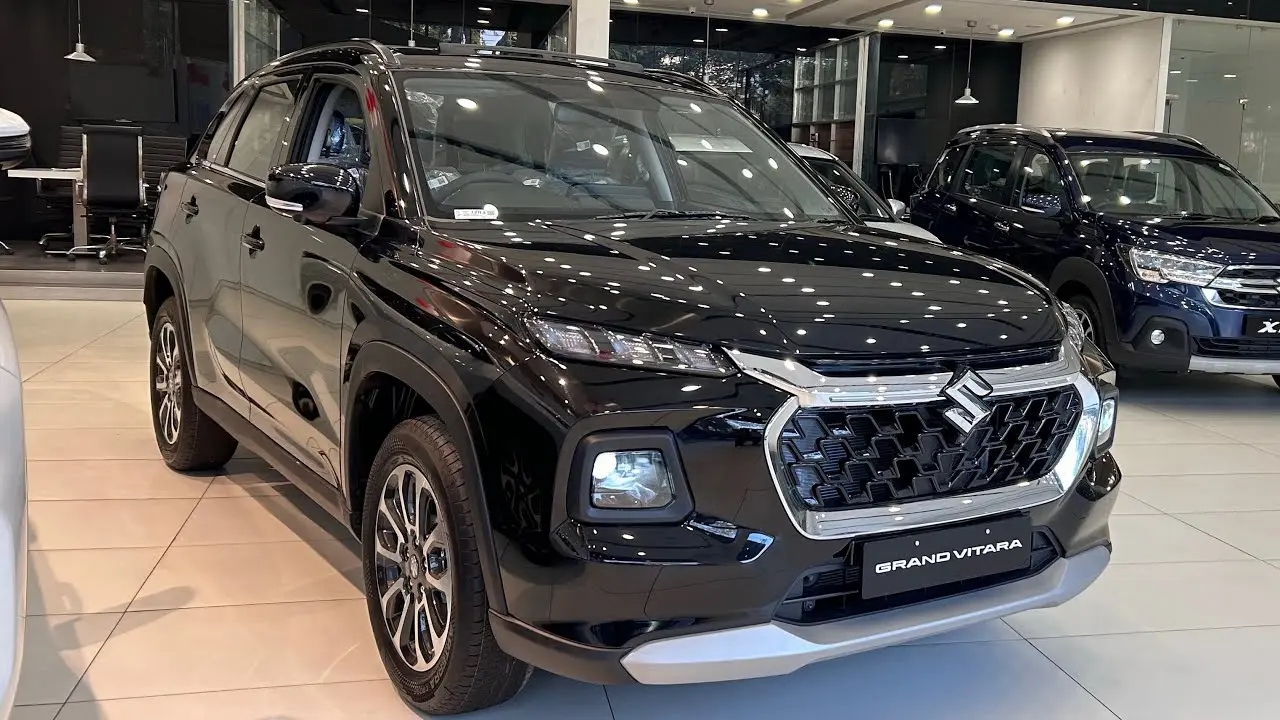 Maruti Suzuki Grand Vitara: ₹1.54 lakh discount in August, 1200Km range on full tank