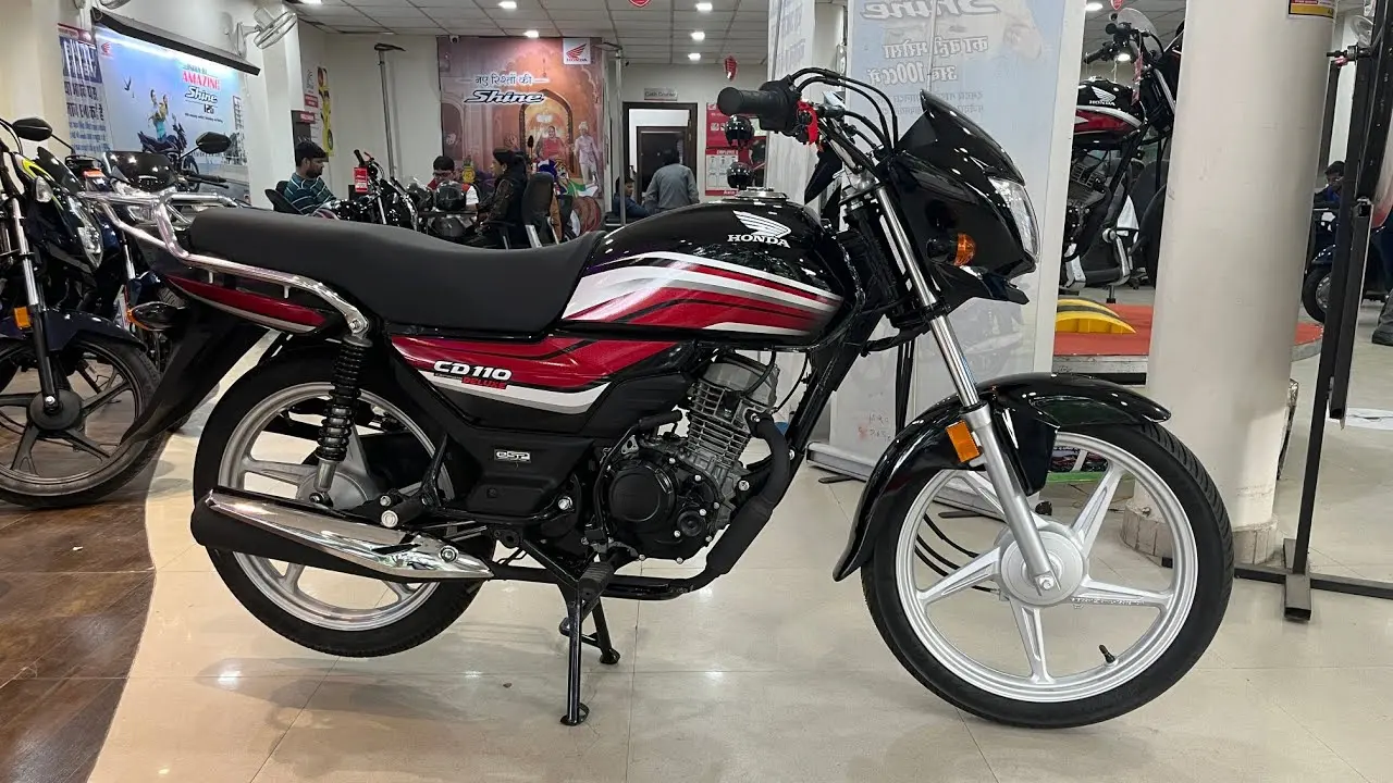Honda CD 110 Dream: Reliable bike with 65+ kmpl mileage and powerful 109cc engine