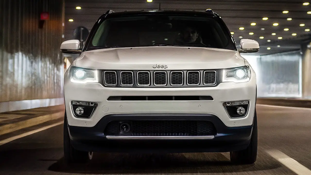 Jeep Compass: Get a combo of stylish looks, strong power and advanced safety for just ₹ 18.99 lakh