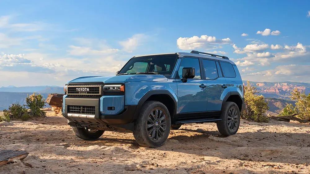 Toyota Land Cruiser: Advanced 4×4 technology and off-road power, prices start at ₹ 2.10 crore