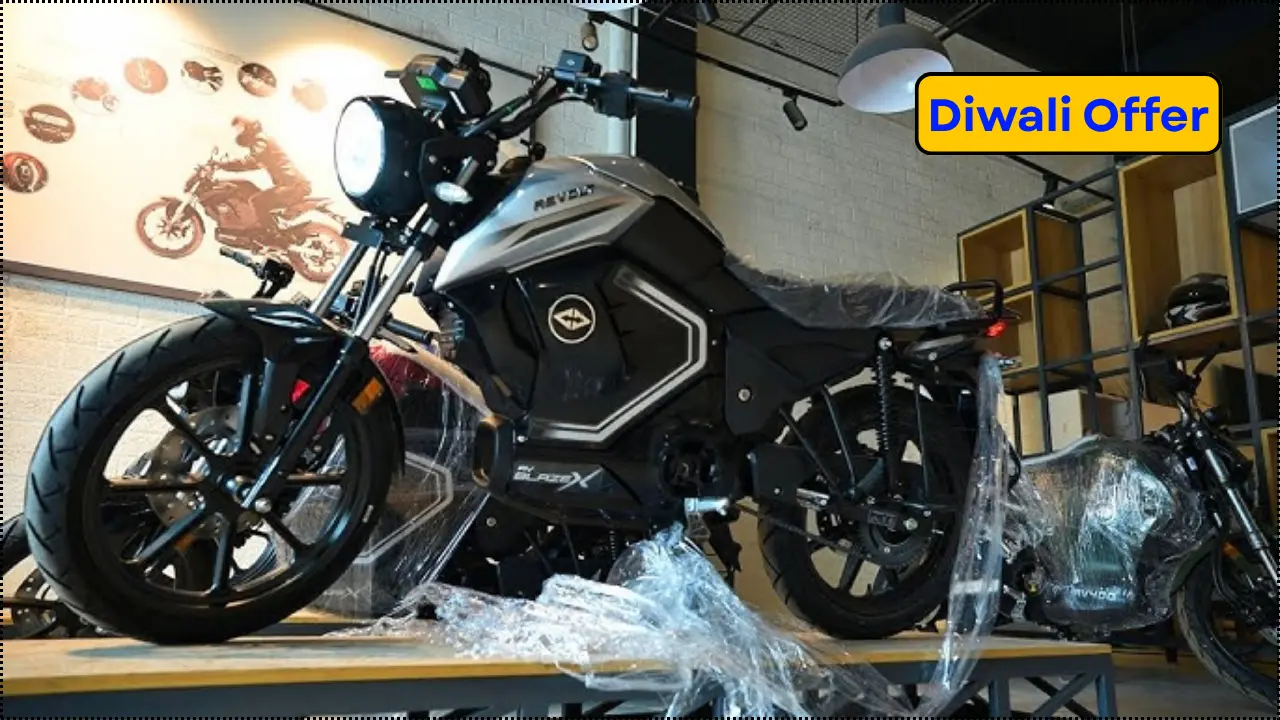 Revolt RV Blazex 2025